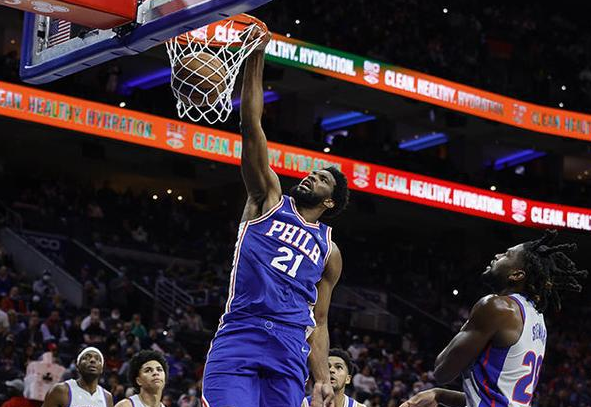 APP下载专区出色发挥引爆全场!,Doinb意外战胜DWG引发球迷热议(dwg用arcgis打开看重合)