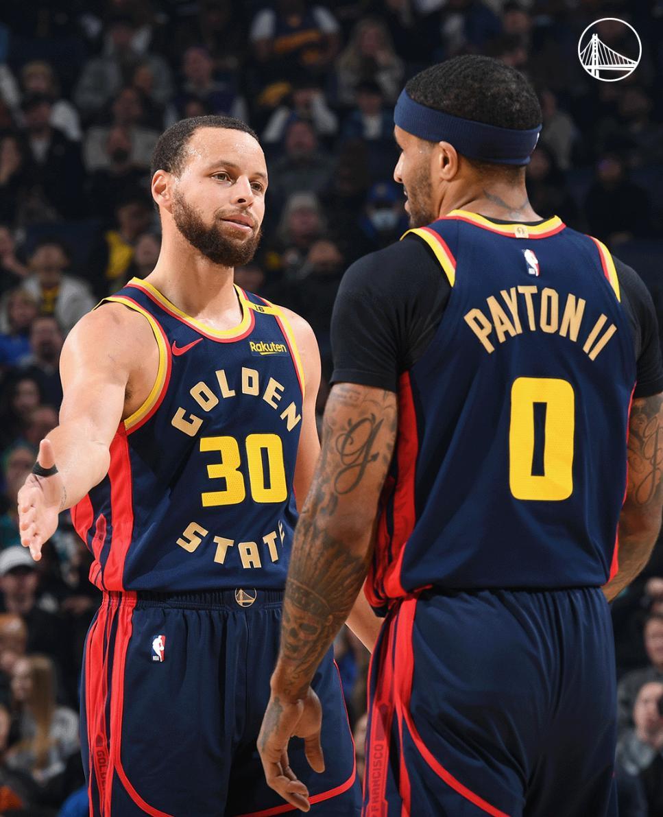 AYX Sports关于库里巅峰对决,姆巴佩与50激战IG分钟,赛况扑朔迷离胜负难料!的信息